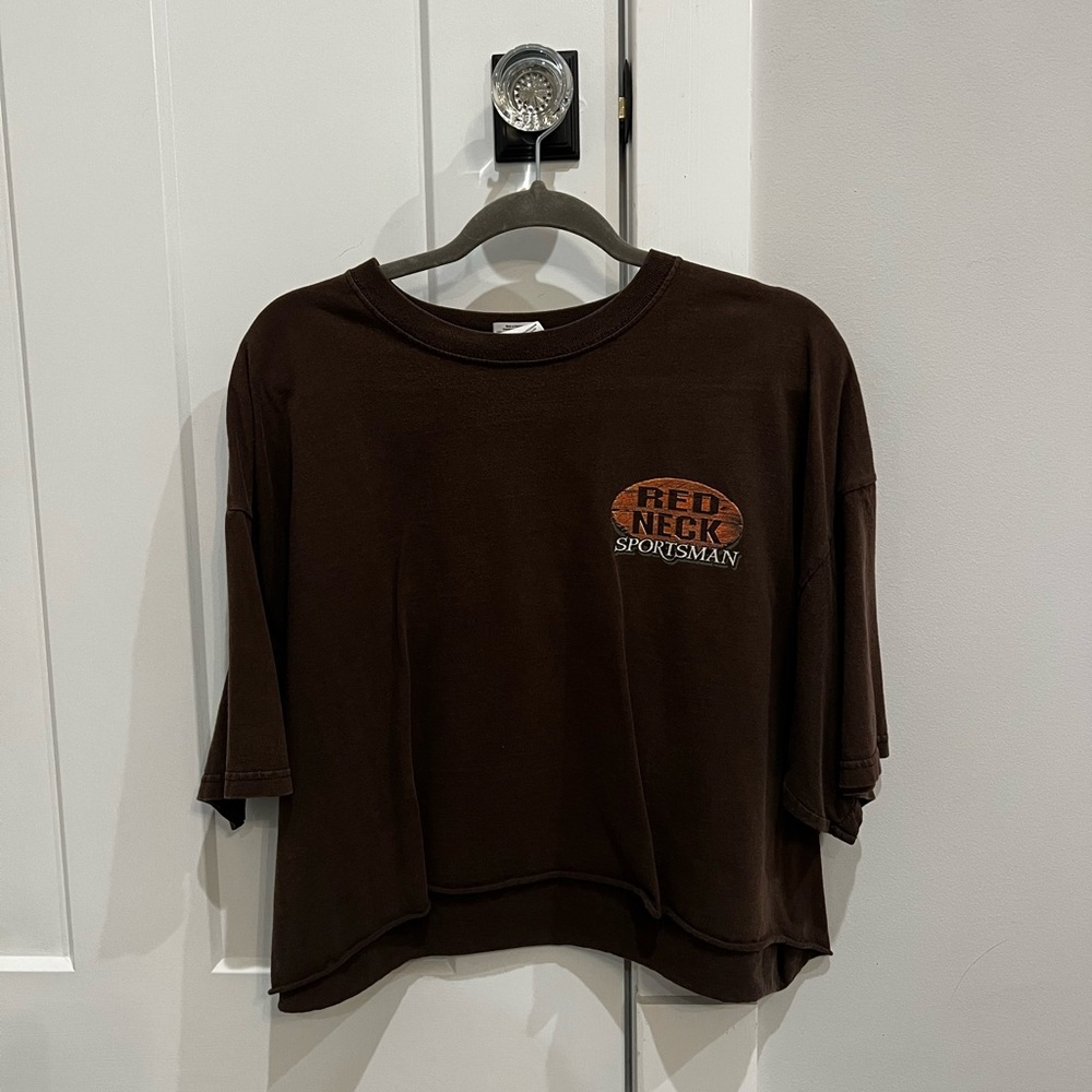 Cropped tee